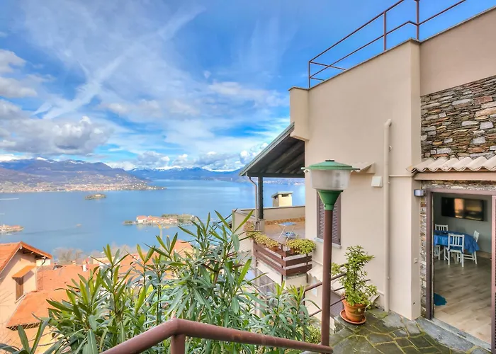 Lake View Terrace Over The Borromean Isla - Happy Rentals